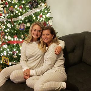 Meet your Posher, Holly